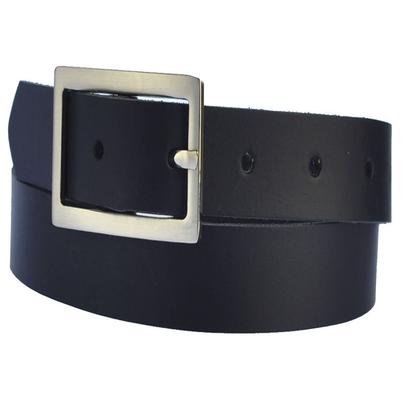 3.5 cm wide genuine leather belt with square buckle.