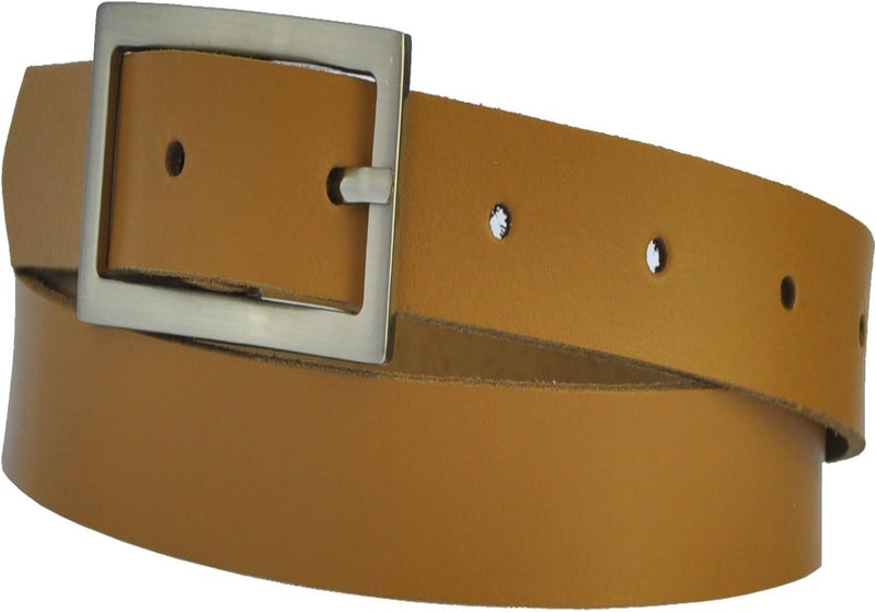 3.5 cm wide genuine leather belt with square buckle.