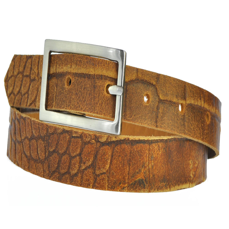 3.5 cm wide genuine leather belt with square buckle.